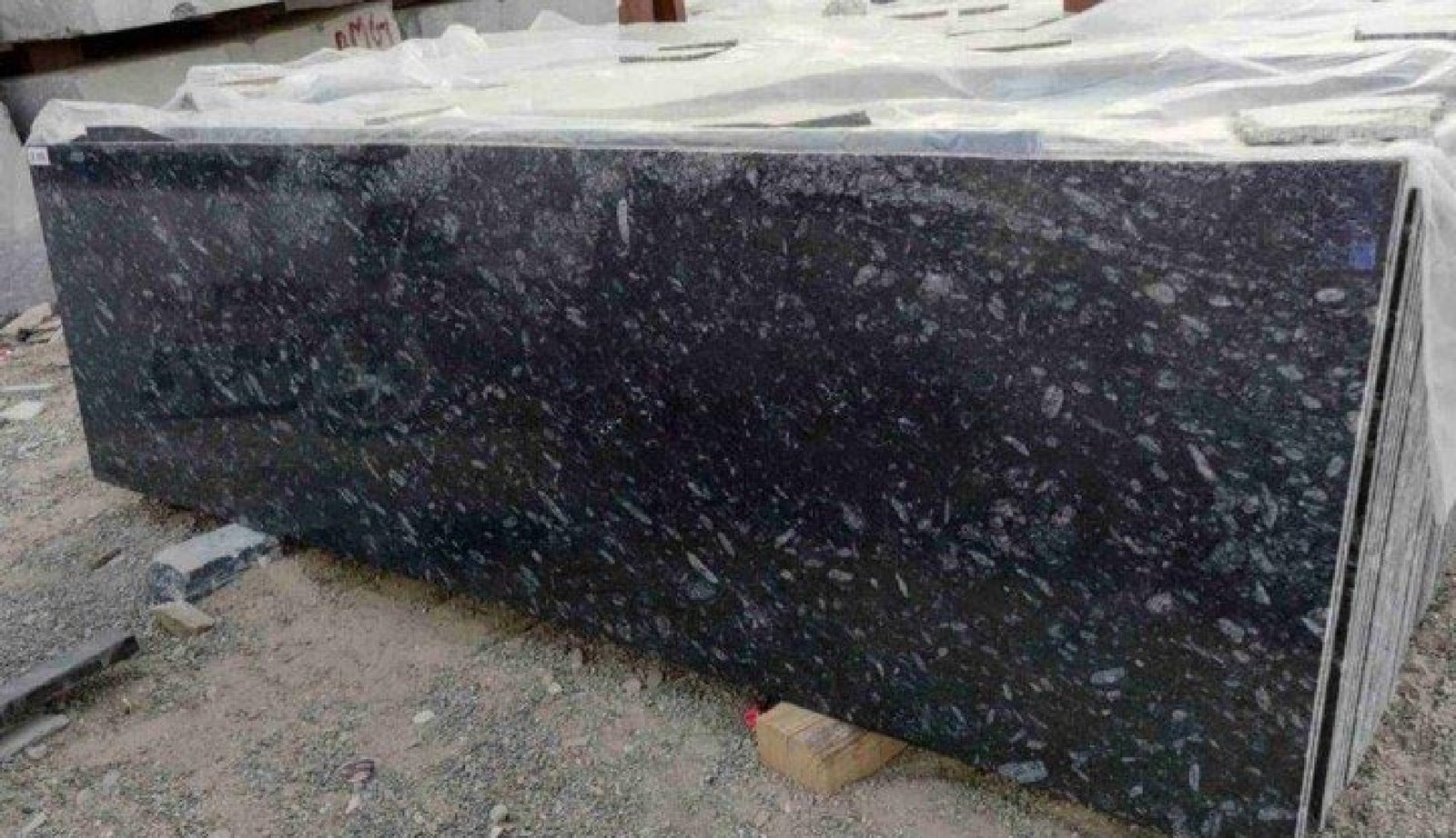 Pearl Black 2